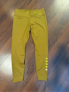 Nike Swoosh Women Running Tight 7/8 Trainning Leggings Olive large